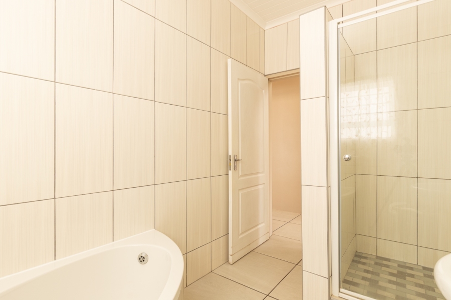 3 Bedroom Property for Sale in Velddrif Western Cape